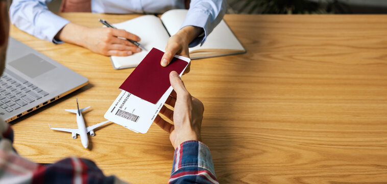 best_flight_booking_from_lahore